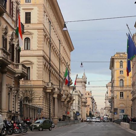 Trevi Grand Blu Suite B&B 罗马 外观 照片